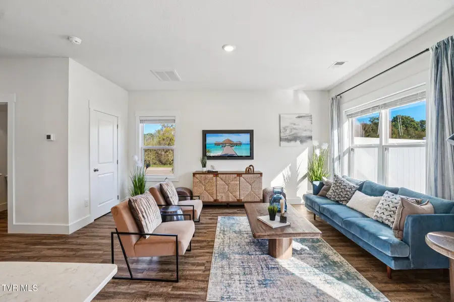 1142 Wenna Way, Kingsport, TN 37664 - Image #3