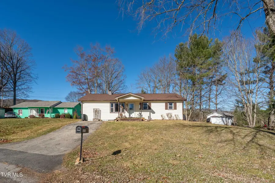 626 Hospital Hill Road, Mountain City, TN 37683 - Image #3