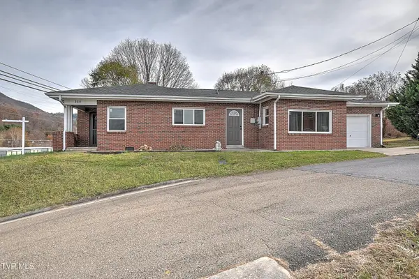 103 Earl Mckinney Road, Elizabethton, TN 37643