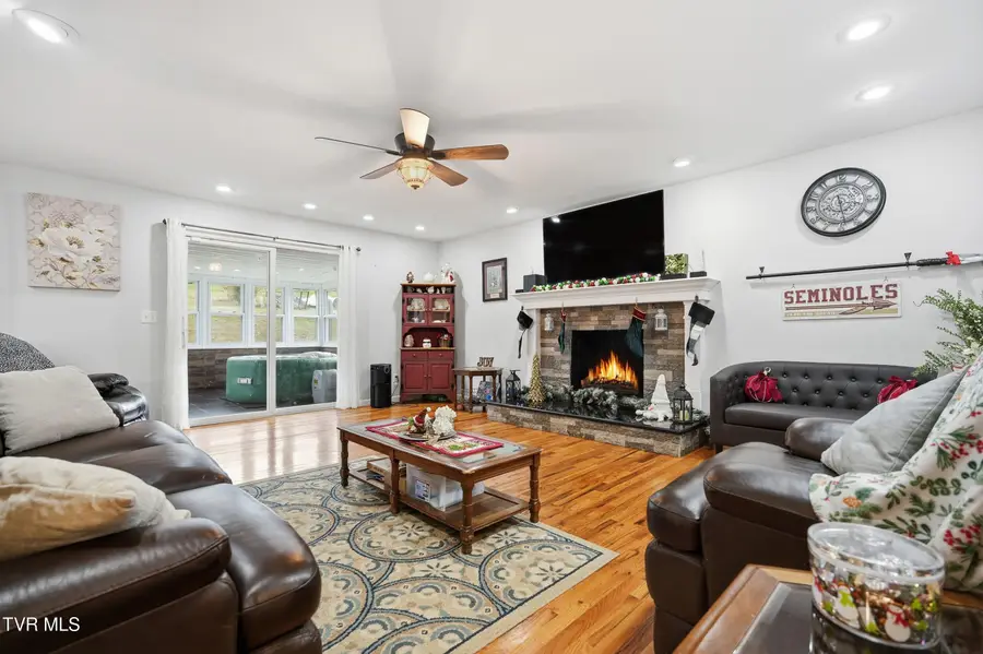 270 Bogey Drive, Abingdon, VA 24211 - Image #2