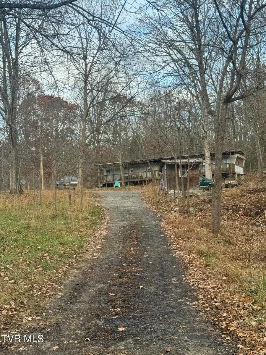 433 Rockingham Road, Johnson City, TN 37615 - Image #2