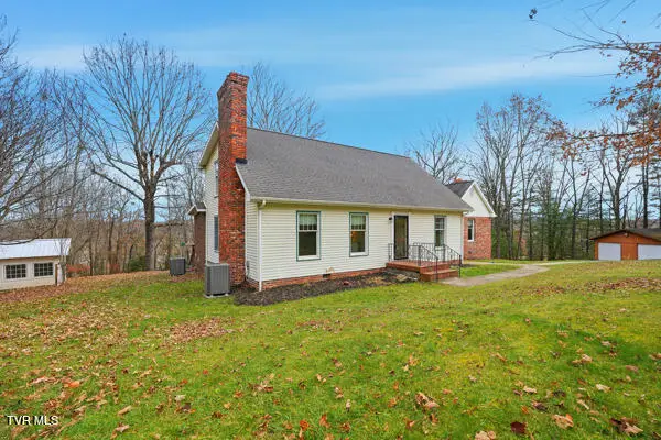 189 Southwest Ridgefield Road, Wise, VA 24293 - Image #3