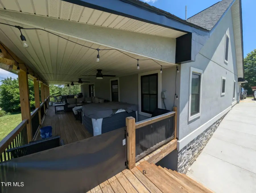 1148 Biltmore Place, Piney Flats, TN 37686 - Image #2