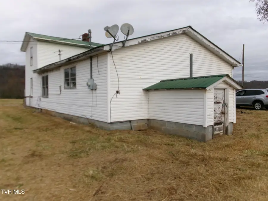 856 Hickory Cove Road, Rogersville, TN 37857 - Image #2