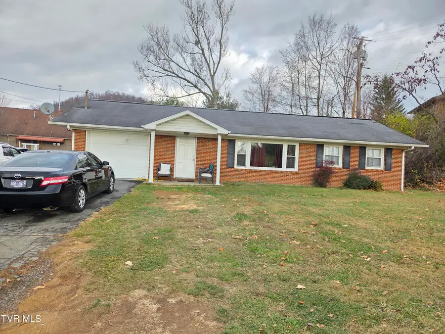 1914 East Oakland Avenue, Johnson City, TN 37601 - Image #2