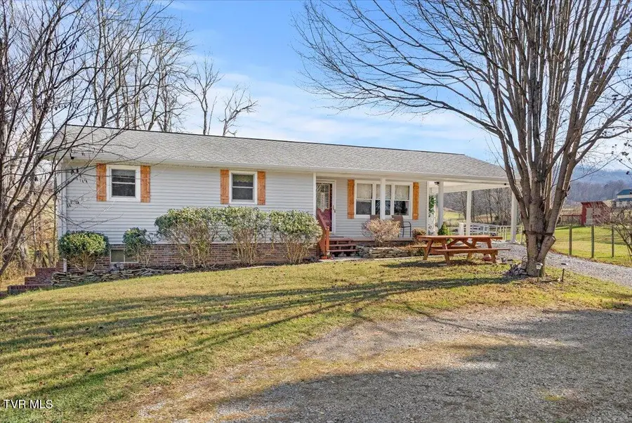 367 Toll Branch Road, Johnson City, TN 37601 - Image #2