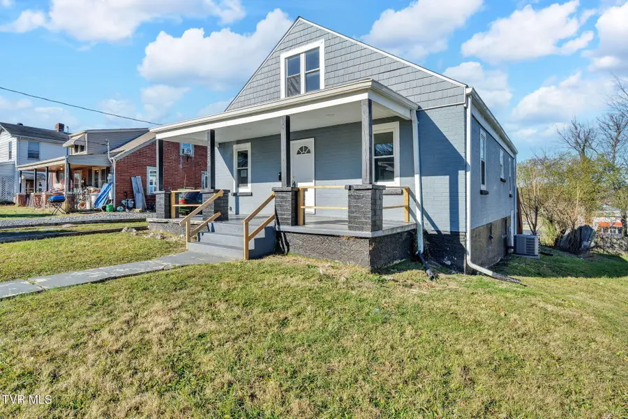 1227 Shelby Street, Bristol, TN 37620 - Image #2