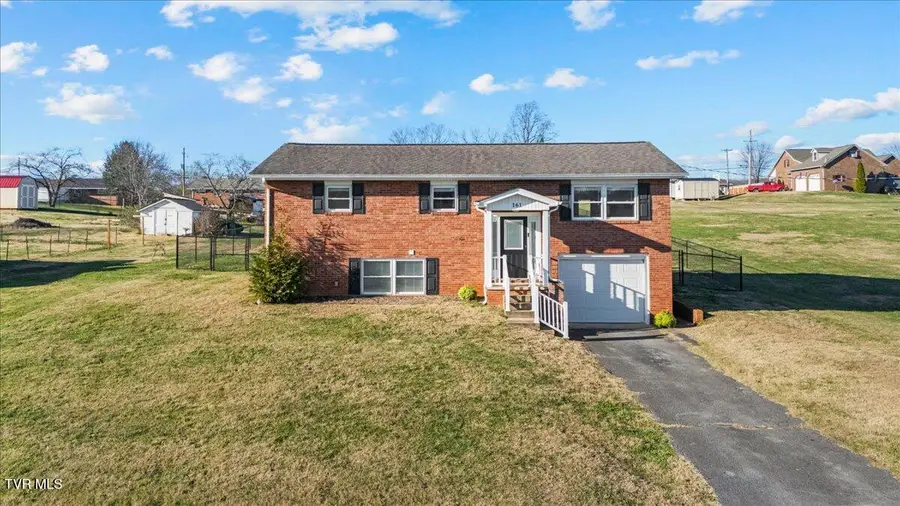 161 Grandview Road, Church Hill, TN 37642 - Image #3