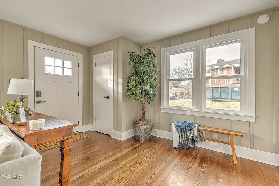 1000 Lincoln Avenue, Johnson City, TN 37604 - Image #2