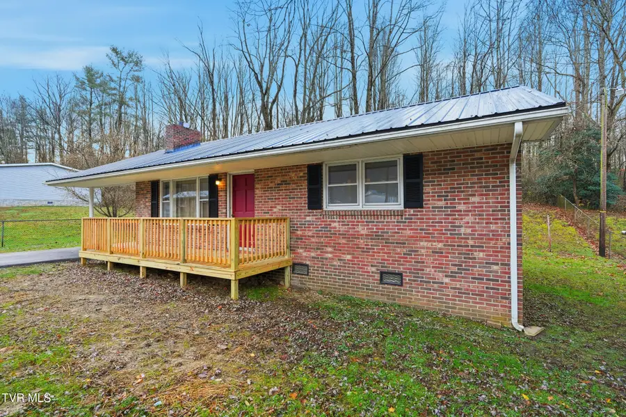 2222 East 3rd Avenue, Big Stone Gap, VA 24219 - Image #2