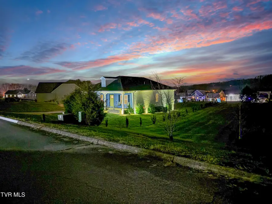 257 Lake View Estates Drive, Bristol, TN 37620 - Image #3