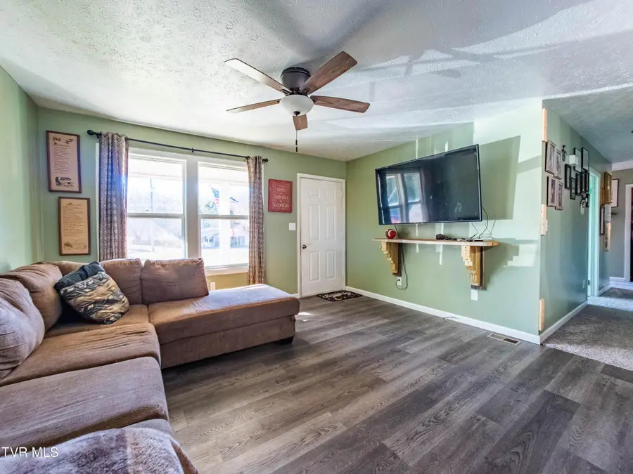 117 Hidden Valley Drive, Rogersville, TN 37857 - Image #3