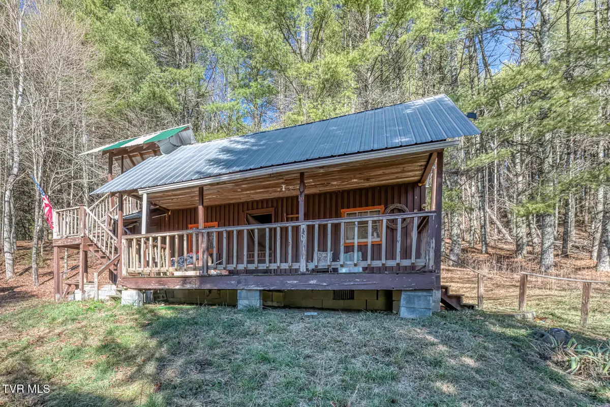 240 Phil Arnett Road, Roan Mountain, TN 37687 - #1