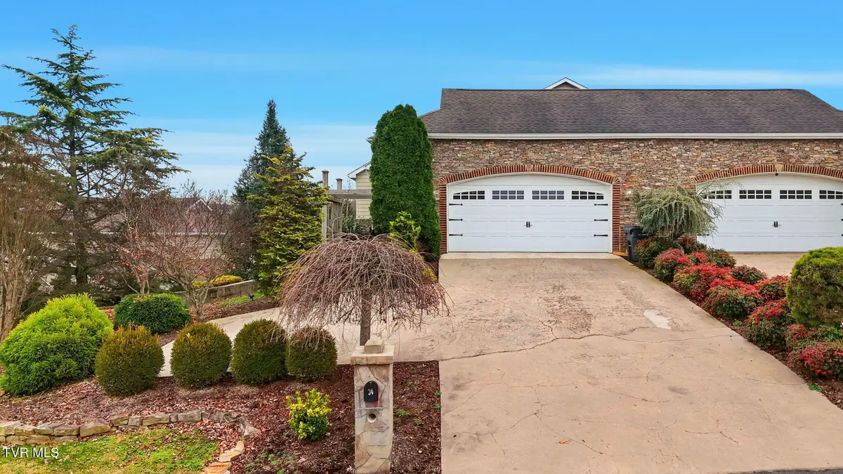 34 Whitehall #34, Bristol, TN 37620 - Image #1