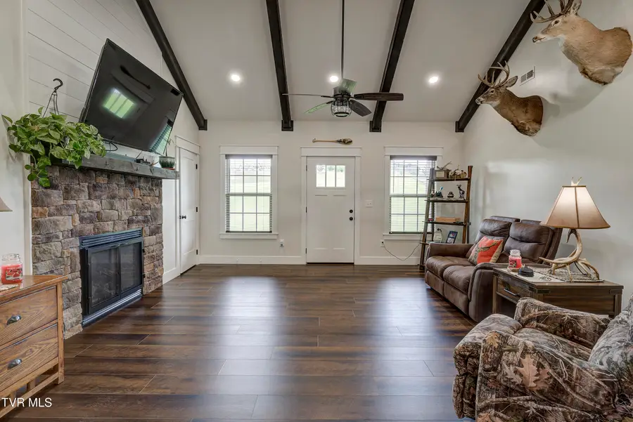 674 Old Embreeville Road, Jonesborough, TN 37659 - #3