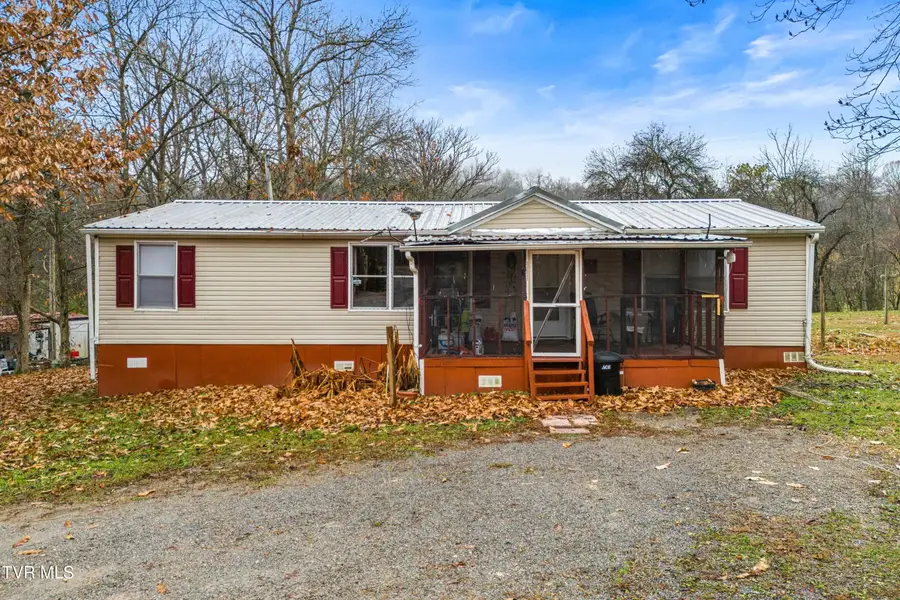 341 Shumate Drive, New Tazewell, TN 37825 - Image #2