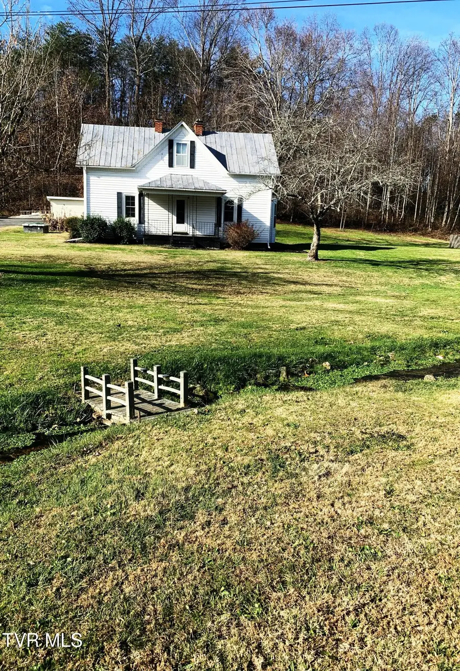 160 Fox Glen Road, Chuckey, TN 37641 - Image #2