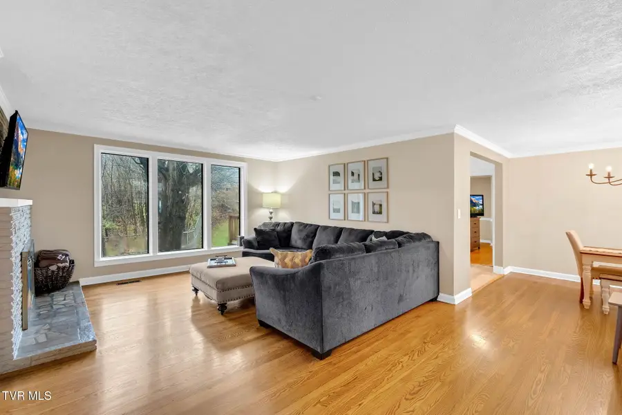 700 Edgewood Drive, Johnson City, TN 37601 - Image #2