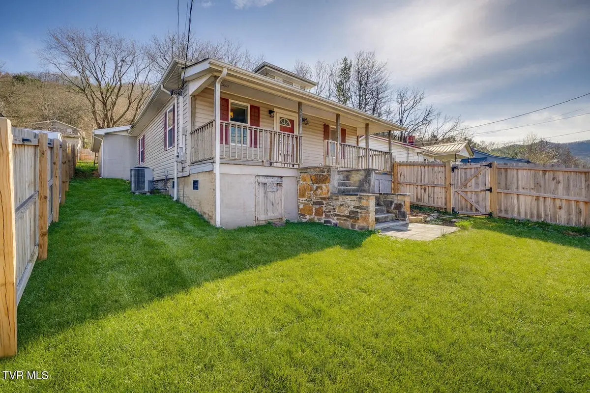 205 Okolona Drive, Erwin, TN 37650 - Image #1