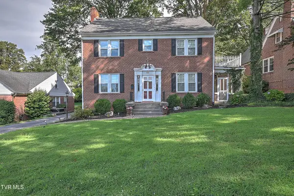 611 Lawrence Avenue, Bristol, VA 24201