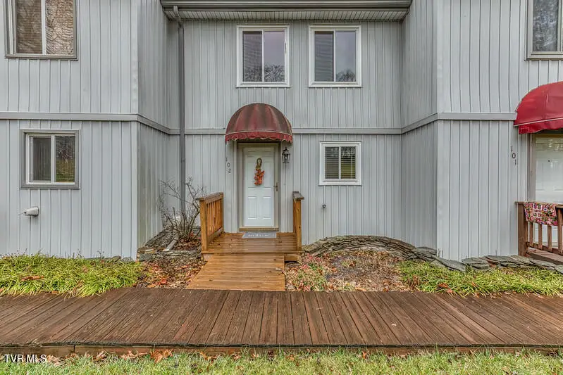 102 Point Shore Pvt Drive #102, Piney Flats, TN 37686 - Image #1