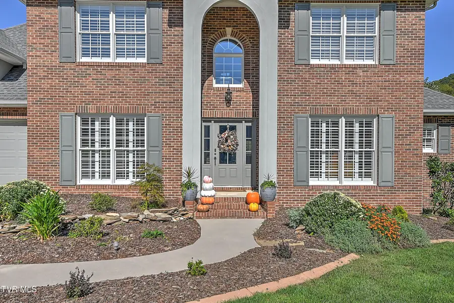 1112 Wiembley Drive, Kingsport, TN 37664 - Image #3