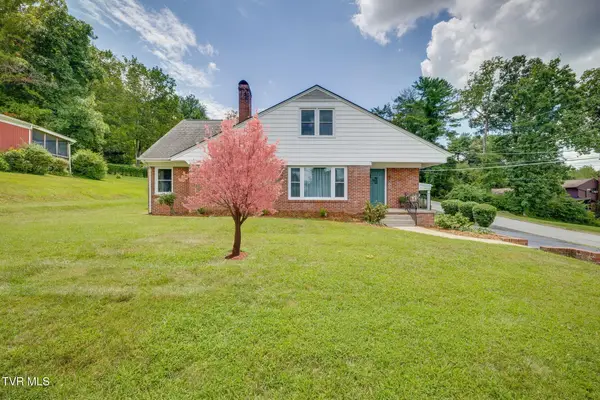 215 Cherry Lane, Bristol, VA 24201