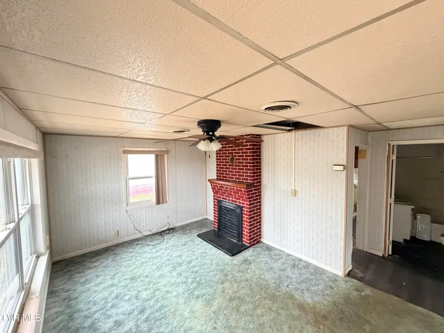 59 Munsey Drive, Lebanon, VA 24266 - Image #2