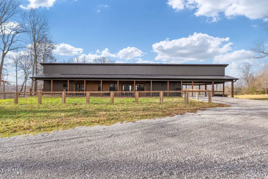 393 Holt Ridge Road, Tazewell, TN 37879 - Image #3