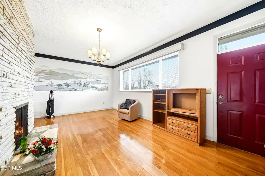 748 Navaho Trail, Bristol, VA 24201 - Image #3