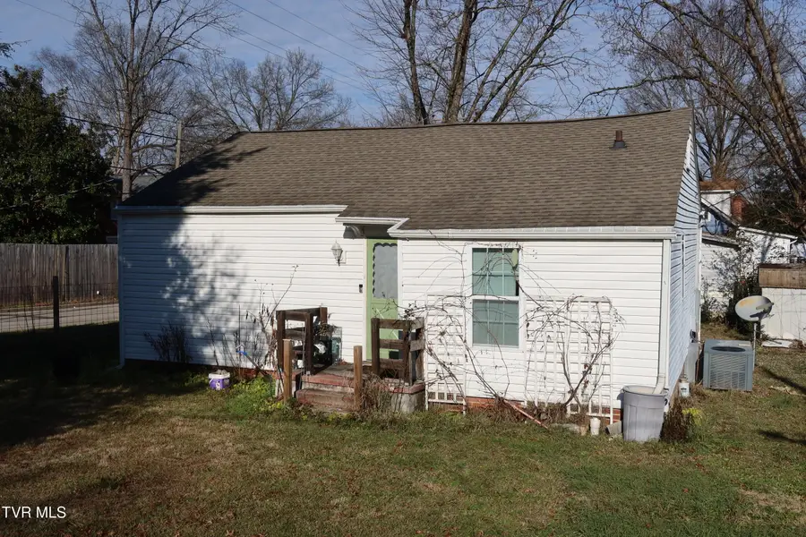 1602 Aaron Way, Kingsport, TN 37664 - Image #3