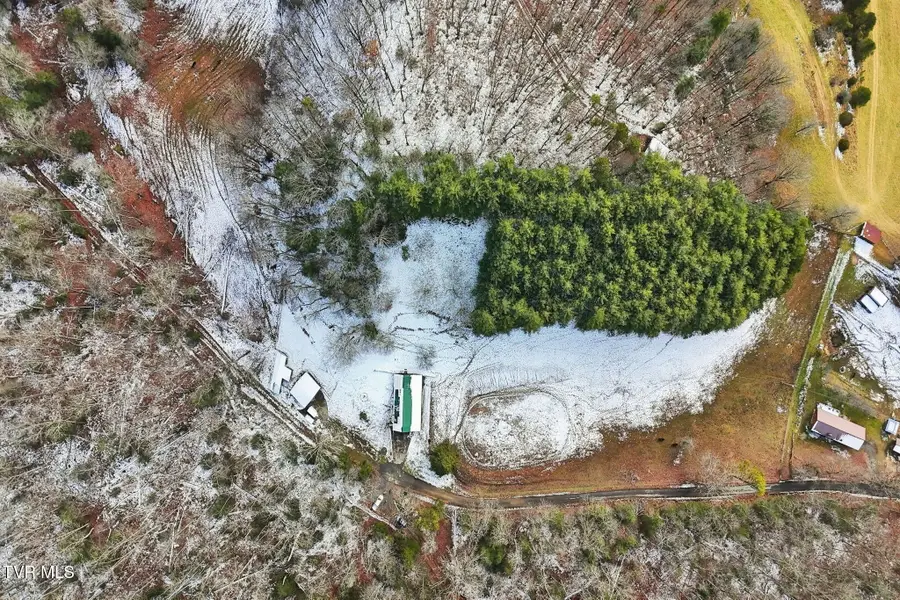 1670 Cutter Creek Creek, Clintwood, VA 24228 - Image #3