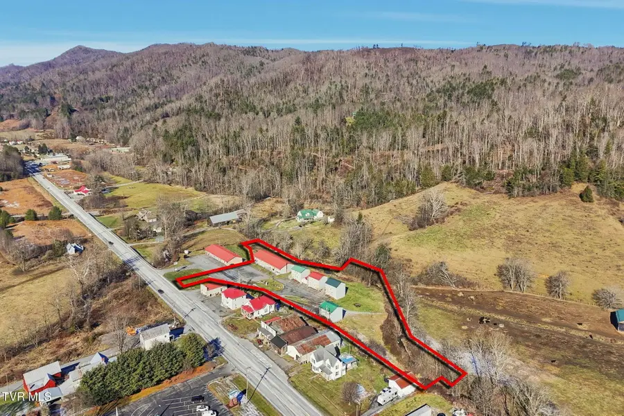 8703 Highway 19e, Roan Mountain, TN 37687 - Image #2