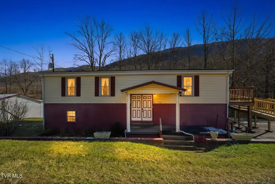 226 Robinette Chapel Road, Big Stone Gap, VA 24219 - Image #2