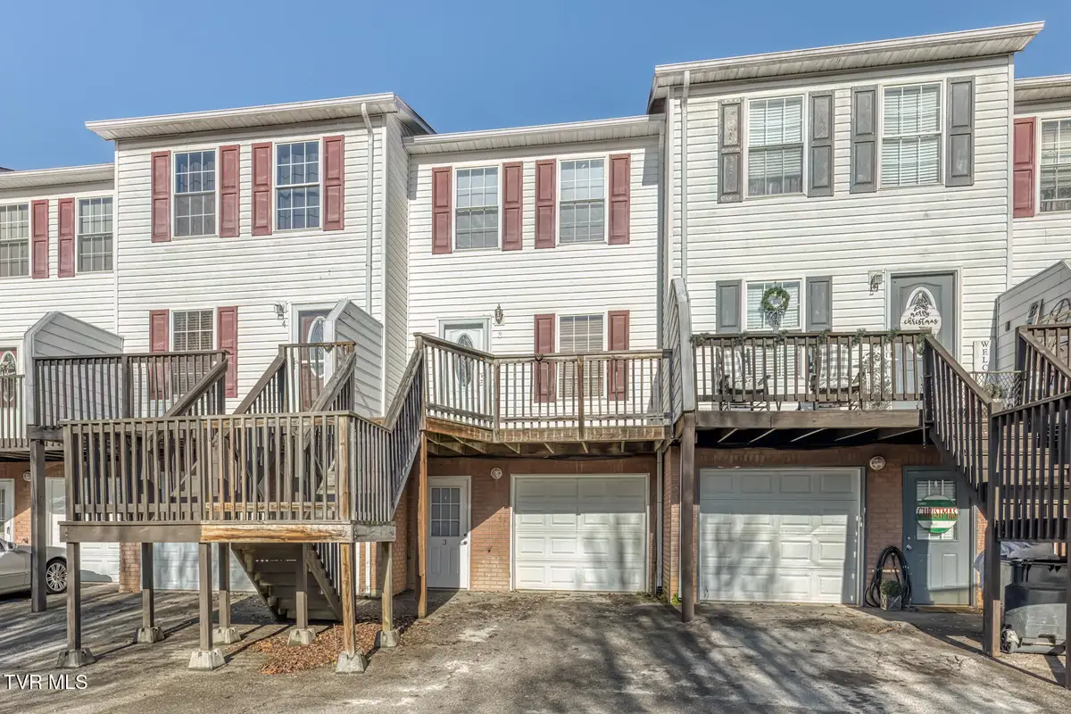 121 Bilco Street, Bristol, TN 37620 - Image #1