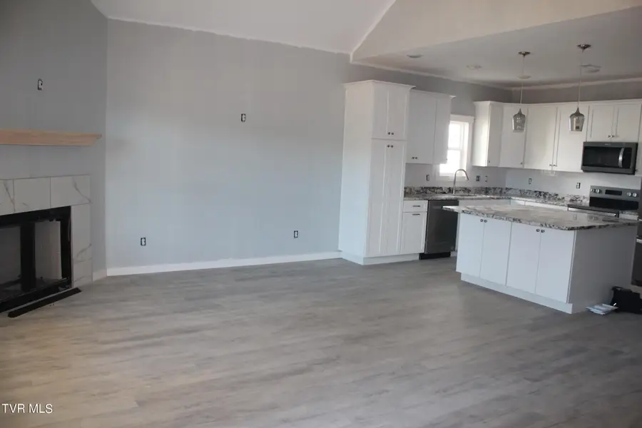 225 Dry Kiln Court, Johnson City, TN 37615 - Image #3