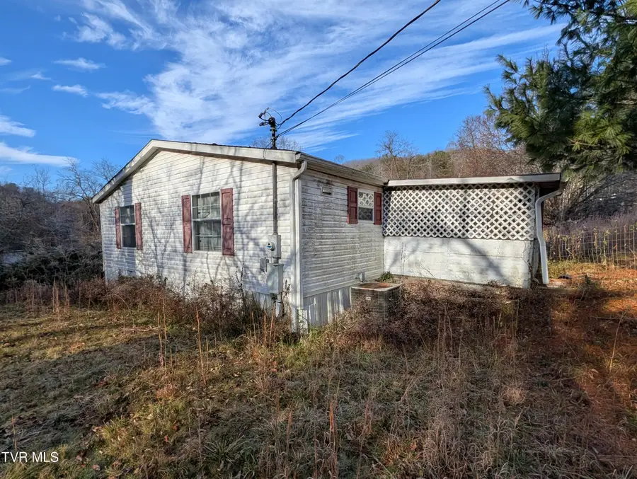 9304 Hunters Valley West Road, Duffield, VA 24244 - Image #3