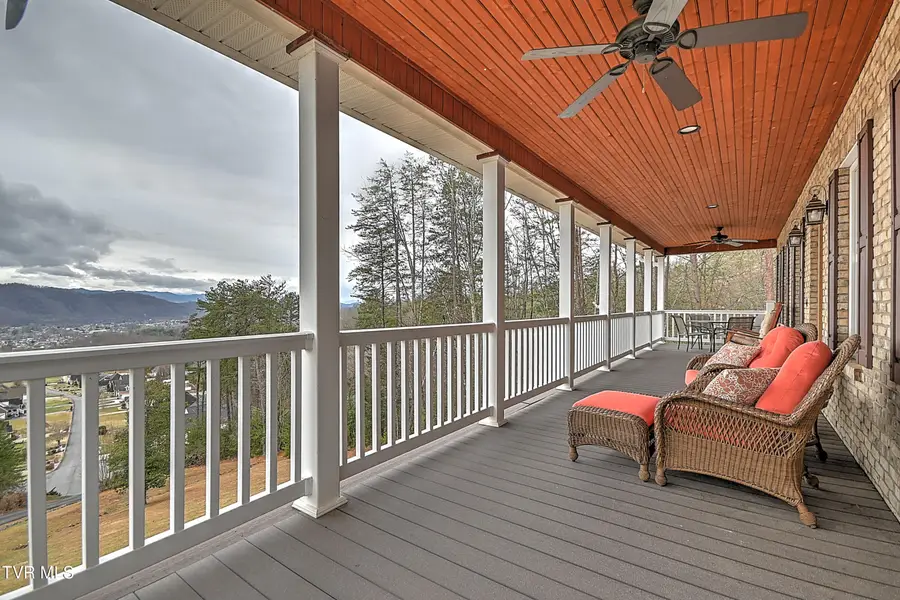 128 Willshire Drive, Elizabethton, TN 37643 - #3