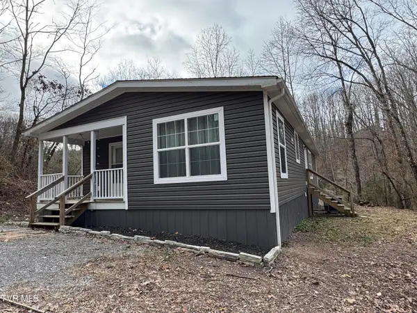 2210 Carter Street, Big Stone Gap, VA 24219