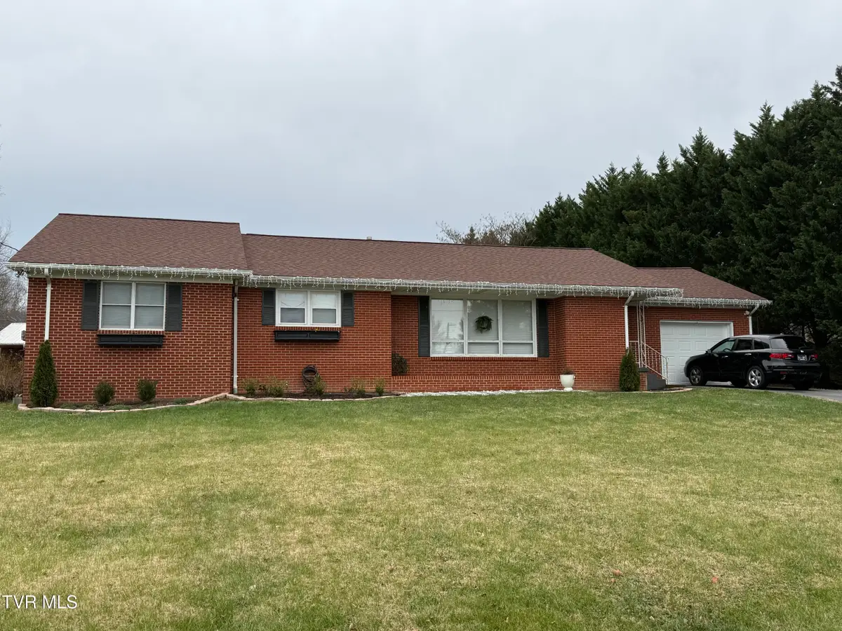 104 Adair Drive, Johnson City, TN 37601 - Image #1
