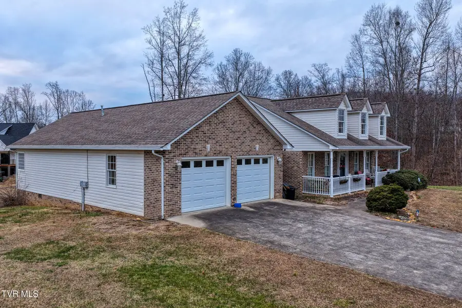 521 Westfield Avenue, Church Hill, TN 37642 - Image #2