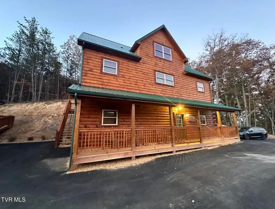 834 String Run Way, Pigeon Forge, TN 37863 - Image #2