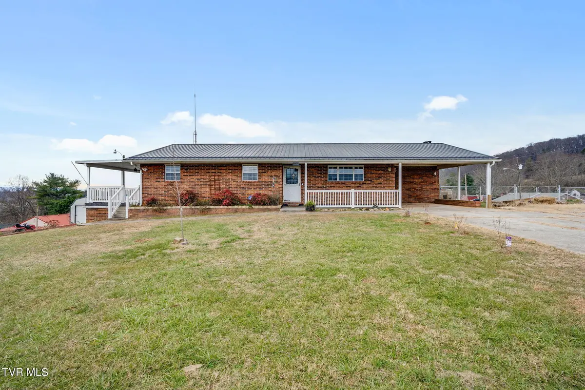 309 Hill Avenue, Surgoinsville, TN 37873 - Image #1