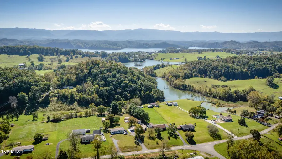 18212 Cleveland Road, Abingdon, VA 24211 - #2