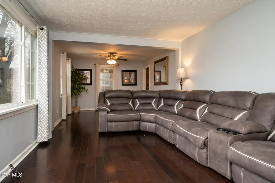 813 Fairmont Avenue, Kingsport, TN 37660 - Image #2