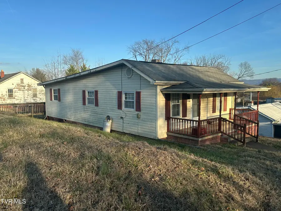 820 Montgomery Street, Johnson City, TN 37604 - Image #3