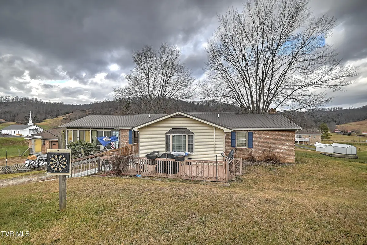 20483 Hoot Owl Road, Bristol, VA 24202 - Image #1