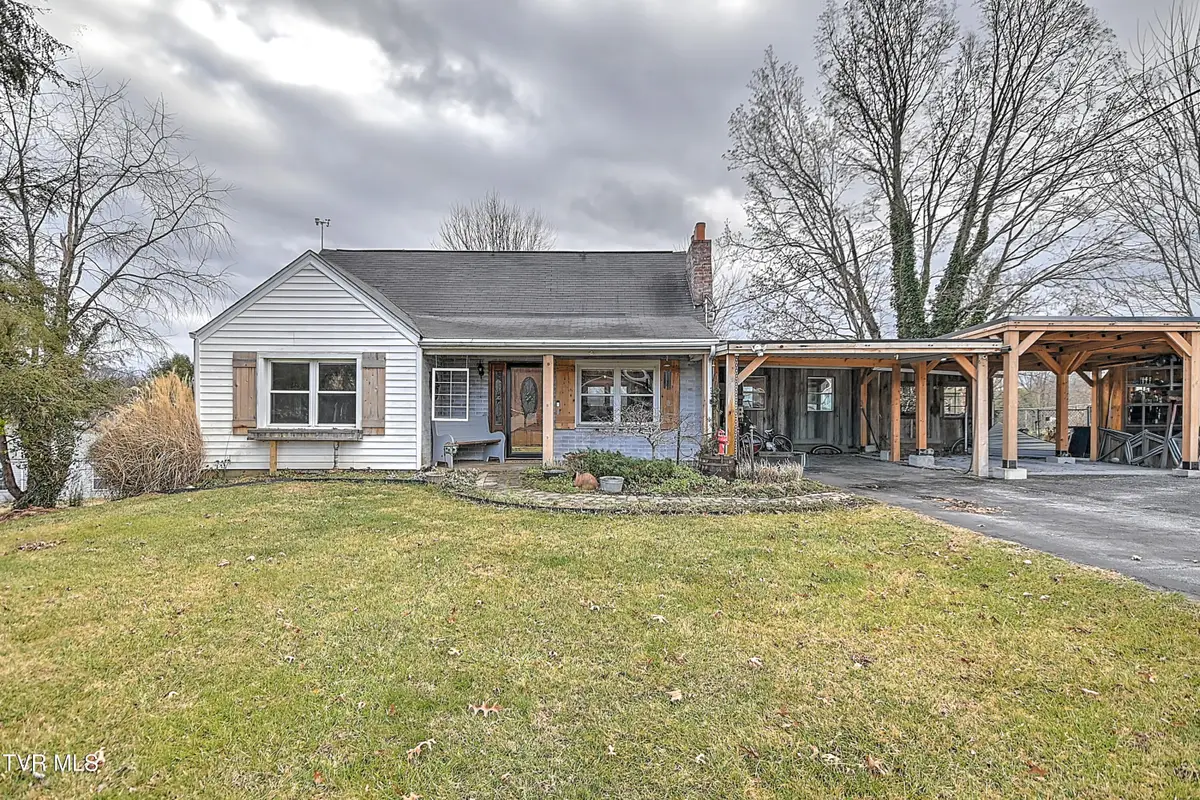 212 Magnolia Drive, Bristol, VA 24201 - Image #1