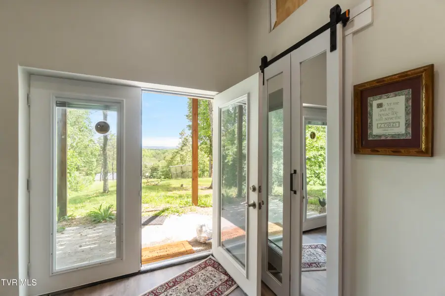 2087 Fodderstack Mountain Loop, Greeneville, TN 37745 - Image #2