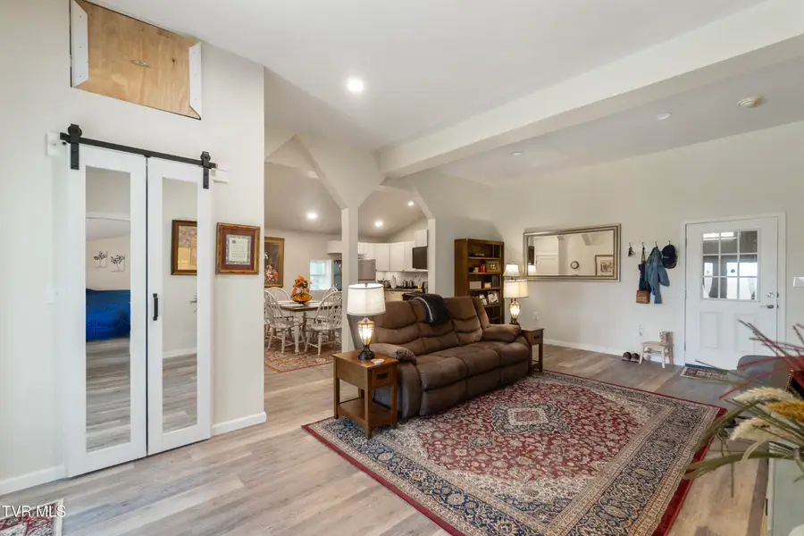 2087 Fodderstack Mountain Loop, Greeneville, TN 37745 - Image #3